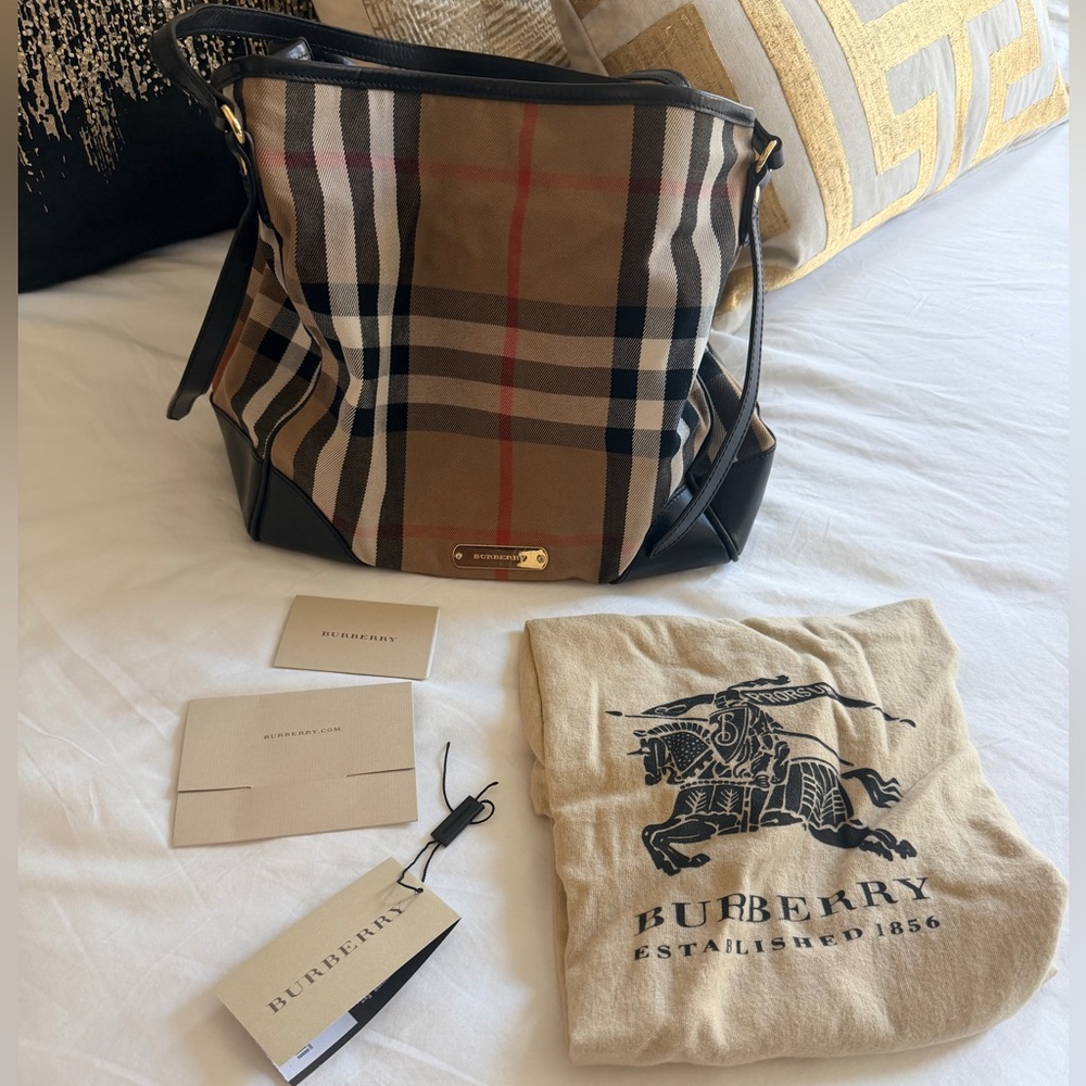Authentic Burberry Medium Canterbury Tote Bridle House Check Bag